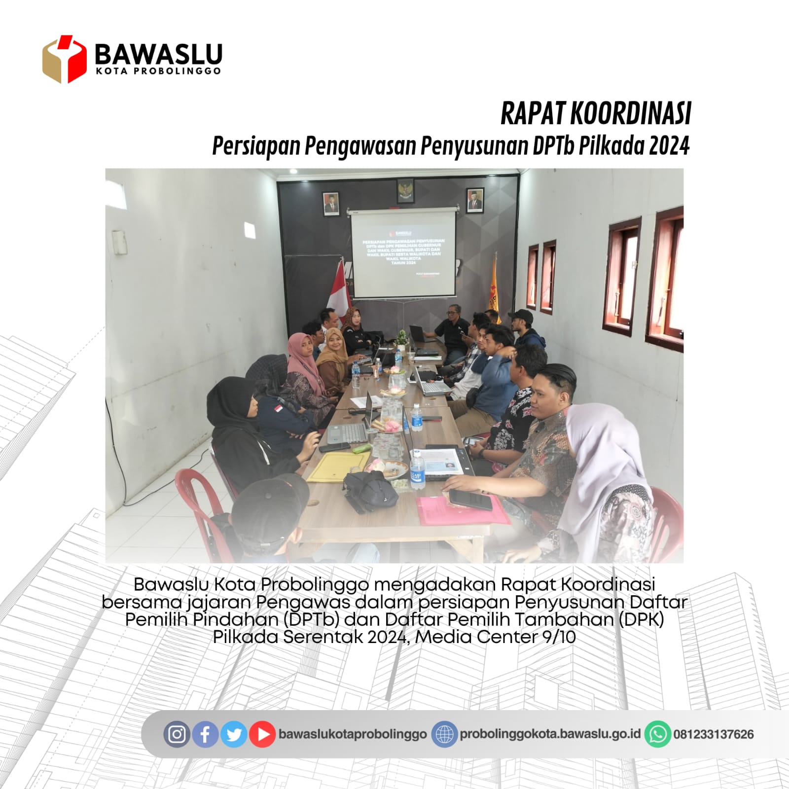 Rapat Persiapan Pengawasan Penyusunan DPTb di Aula Kantor Bawaslu Kota Probolinggo pada Rabu (9/10)