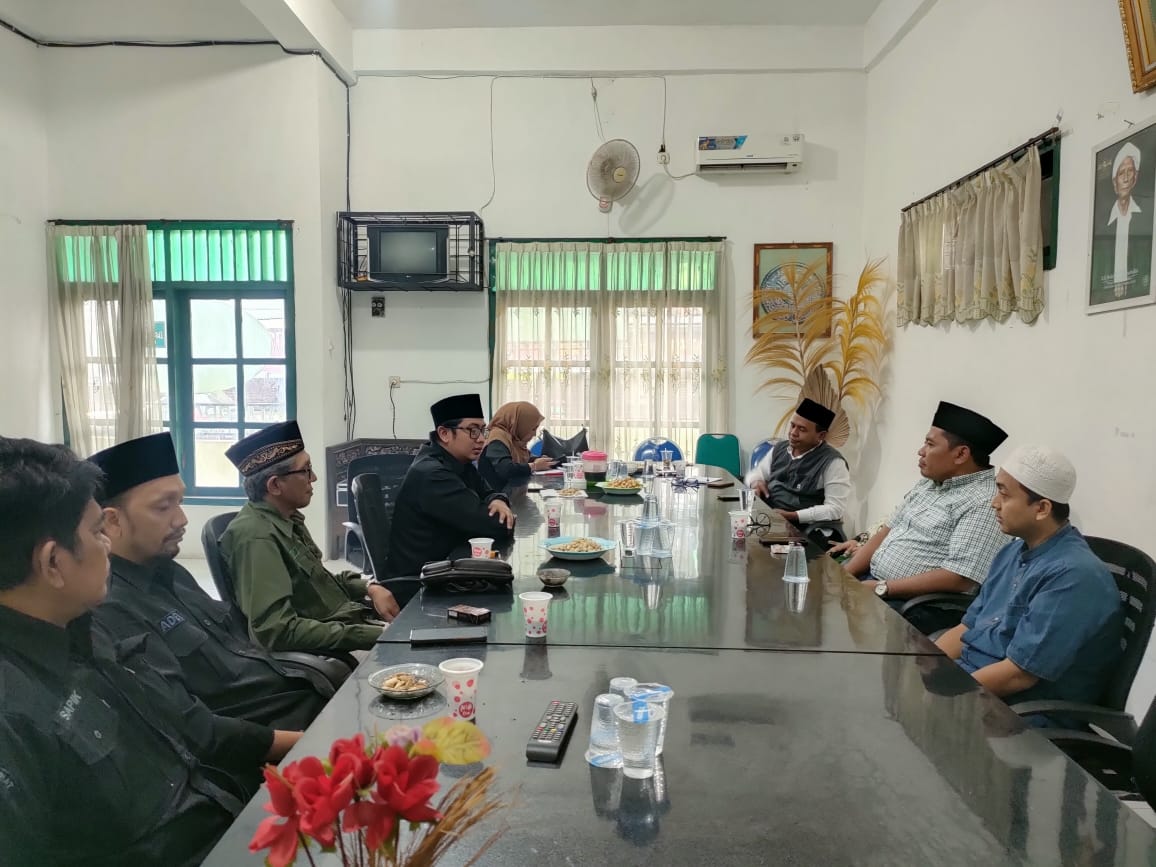 Bawaslu Kota Probolinggo lakukan sowan ke PCNU Probolinggo pada Sabtu, {14/2/2026)