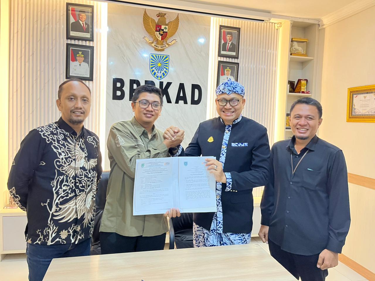 Bawaslu Kota Probolinggo Teken BAST Gedung Kantor dari Pemerintah Daerah Kota Probolinggo, Kamis (2/4/2026)