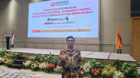 kick off kelembagaan (Ketua)