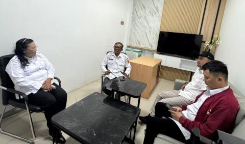 Pertemuan Bawaslu dan DPMPTSP Kota Probolinggo pada Rabu, 19/8/2026