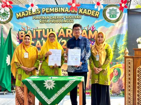 Bawaslu-PD Aisyiyah Kota Probolinggo Teken MoU tentang Pengawas Partisipatif pada, Sabtu (19/9/2026) bertempat di TK ABA VI Aisyiyah Kota Probolinggo