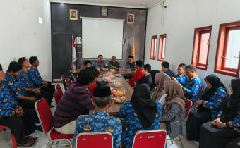 Kunjungan Silahturahmi GMNI ke Bawaslu Kota Probolinggo, Senin (10/11)