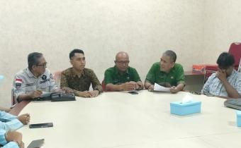 Duduk Bersama antar Bawaslu-KPU-Bakesbangpol Kota Probolinggo dalam penyusunan visi,misi dan program kerja Kader Demokrasi pada Kamis(12/2) di Kantor Bakesbangpol Kota Probolinggo
