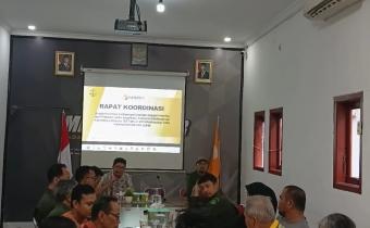 Bahas Regulasi Kepemiluan bersama Advokat pada, Sabtu (25/4/2026) di Media Center Bawaslu Kota Probolinggo
